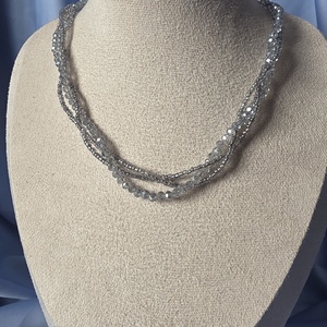 Colier elegant cu margele gri, Bijuterii, Coliere, Coliere din margele, Confectionarea bijuteriilor, ARTYNOS