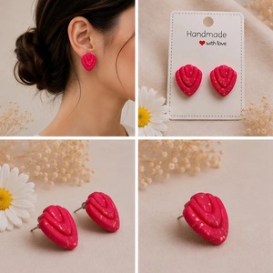 Cercei handmade din Fimo � Roșu cu foiță aurie - bijuterii - cercei - clipsuri - Artynos.ro