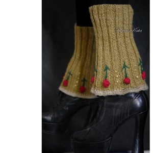 BIBI - tricotată manual  - îmbrăcăminte și modă - pantofi, papuci, șosete - încălzitor picioare - Artynos.ro