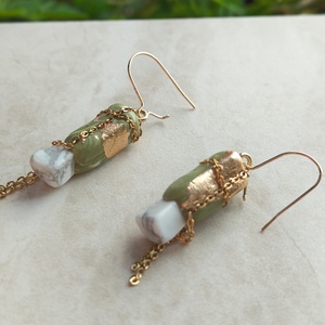 Cercei Olive Lant Aur filat 14K Piatra Howlit Eleganti Design Unicat - bijuterii - cercei - cercei din aur - Artynos.ro