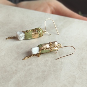 Cercei Olive Lant Aur filat 14K Piatra Howlit Eleganti Design Unicat - bijuterii - cercei - cercei din aur - Artynos.ro