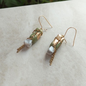 Cercei Olive Lant Aur filat 14K Piatra Howlit Eleganti Design Unicat - bijuterii - cercei - cercei din aur - Artynos.ro