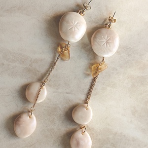 Cercei Lungi Design Original - Pietre Citrin- otel inoxidabil placat cu Aur 18K Sidefate - Alb Perlat, Bijuterii, Cercei, Cercei lungi, Confectionarea bijuteriilor, Cercei design unicat ( nu realizez produse in serie si nici pe comanda, nu repet niciodata un desig..., ARTYNOS