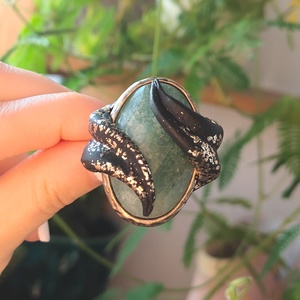 Inel Oval Statement Maximalist - Decoratiune Metalica Vintage Reciclata - Bijuterie Witchy Handmade Fantezie  - bijuterii - coliere - coliere din pietre semiprețioase - Artynos.ro