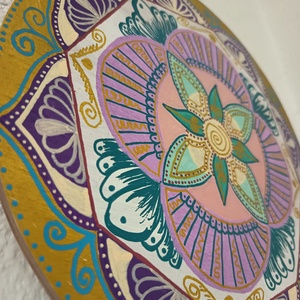 Mandala pictata manual cu motive geometrice si florale - casă & stil de viață - accesorii pentru decorat casa - decorațiuni cu tematică spirituală - mandala - Artynos.ro
