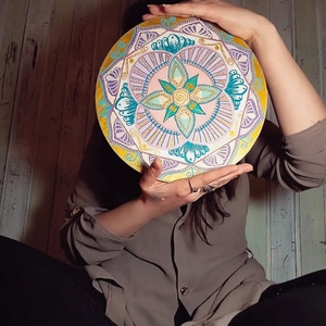 Mandala pictata manual cu motive geometrice si florale - casă & stil de viață - accesorii pentru decorat casa - decorațiuni cu tematică spirituală - mandala - Artynos.ro