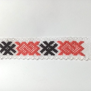 Semn de carte cusut manual - arte vizuale și accesorii  - imagini cu broderii - gobelin - Artynos.ro