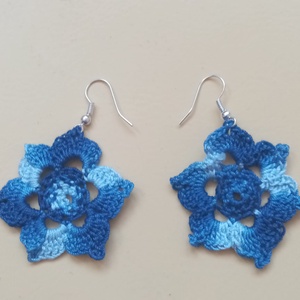 Cercei crosetati din bumbac model floare - bijuterii - cercei - cercei croșetați - Artynos.ro