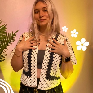 Cardigan cu mâneci scurte - îmbrăcăminte și modă - haine damă - hanorace, cardigane - Artynos.ro