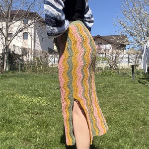 Fustă midi cu șliț - îmbrăcăminte și modă - haine damă - fustă damă - Artynos.ro