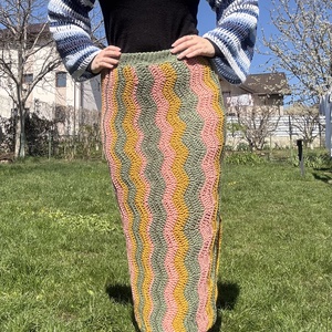 Fustă midi cu șliț - Artynos.ro