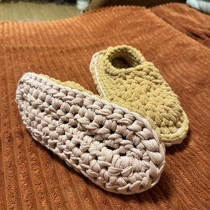 Papuci de casă - îmbrăcăminte și modă - pantofi, papuci, șosete - papuci de casă  - Artynos.ro