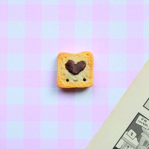 Insigna Sandwich - bijuterii - mărțișor - Artynos.ro