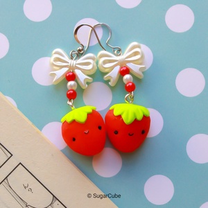 Cercei capsuni - bijuterii - cercei - cercei cu figurine - Artynos.ro