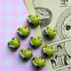 Insigna Broscuta nervoasa  - bijuterii - broșe - Artynos.ro