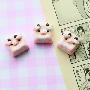 Keycaps Văcuțe căpșuni  - Artynos.ro