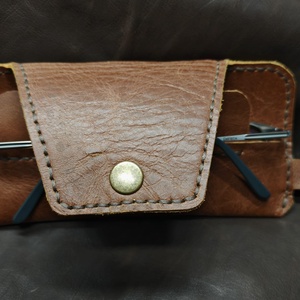 Toc Ochelari - genți și portofele - portofele, huse, suporturi - suport de ochelari - Artynos.ro