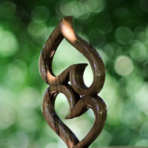 Statueta în formă de inimă  -  - Artynos.ro