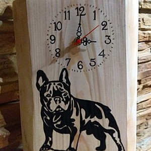 Ceas de perete Bulldog francez pe larice -  - Artynos.ro