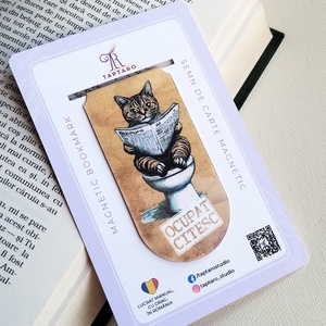 Semn de carte magnetic Ocupat. Citesc - Pisica tarcata la toaleta - cărți și creații cu tematică muzicală, cadouri - semn de carte - Artynos.ro
