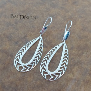 Cercei de argint cu model openwork -  - Artynos.ro