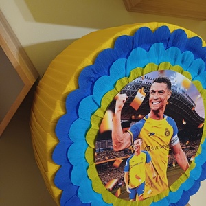 Piñata pinata piniata Ronaldo - jucării și echipamente pentru copii - jocuri de rol - Artynos.ro