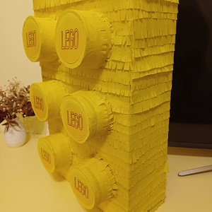 Piñata pinata piniata piesa LEGO  - Artynos.ro