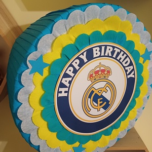 Piñata pinata piniata Real Madrid fotbal - jucării și echipamente pentru copii - jocuri de mișcare - Artynos.ro