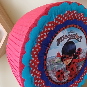 Piñata pinata piniata Lady Bug Buburuza  - jucării și echipamente pentru copii - jocuri de mișcare - Artynos.ro