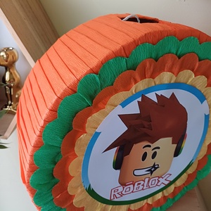 Piñata pinata piniata Roblox - jucării și echipamente pentru copii - jocuri de mișcare - Artynos.ro