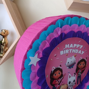 Piñata pinata Gabby's Dollhouse  - jucării și echipamente pentru copii - jocuri de mișcare - Artynos.ro