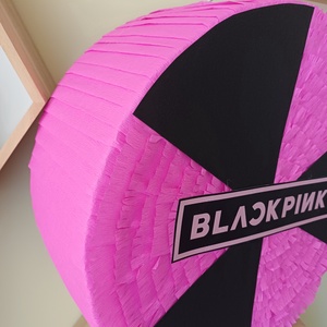 Piñata pinata piniata Black Pink - jucării și echipamente pentru copii - jocuri de mișcare - Artynos.ro