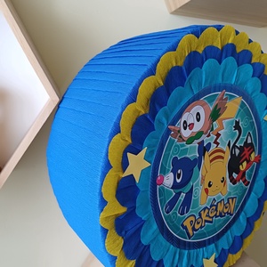 Piñata pinata piniata Pokemon  - jucării și echipamente pentru copii - jocuri de mișcare - Artynos.ro