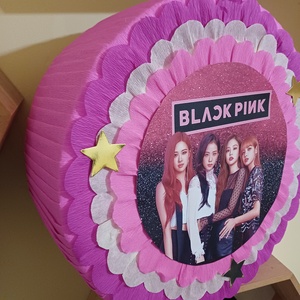 Piñata pinata piniata Black Pink - jucării și echipamente pentru copii - jocuri de mișcare - Artynos.ro