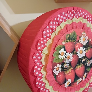 Piñata pinata piniata Căpșunica Strawberry - jucării și echipamente pentru copii - jocuri de rol - Artynos.ro