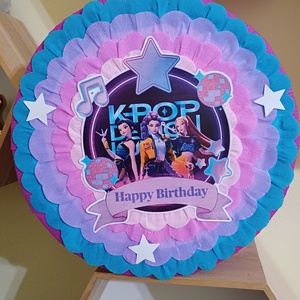 Piñata pinata K-Pop  - jucării și echipamente pentru copii - jocuri de mișcare - Artynos.ro