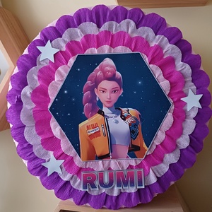 Pinata piniata K-Pop Rumi - Artynos.ro