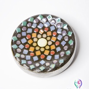 Mozaic de sticlă pentru lumânări sau săpun mandala rotundă -  - Artynos.ro