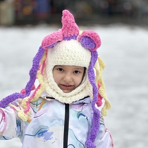 Cagulă �Unicorn de pluș - 6-10 ani - îmbrăcăminte și modă - eșarfe, pălării, fularuri - căciulă - Artynos.ro
