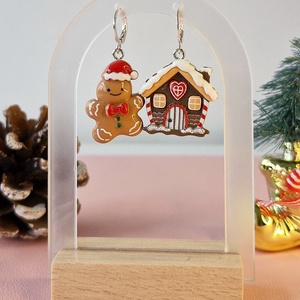 Cercei cu Omuletul de turta dulce și casa sa - bijuterii - cercei - cercei din rășină - Artynos.ro