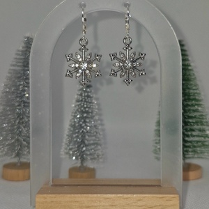Cercei argint 925 cu fulgi argintii mari - crăciun - cadouri de moș crăciun - cadouri de moș crăciun - Artynos.ro