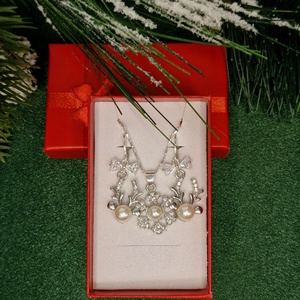 Set argint 925 cu reni și fundițe de zirconiu - crăciun - cadouri de moș crăciun - cadouri de moș crăciun - Artynos.ro