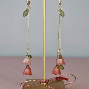 Cercei Vestirea Primăverii cu lalele roșiatice  - bijuterii - mărțișor - Artynos.ro