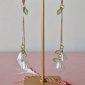Cercei "Vestirea Primaverii" cu lalele albe, Bijuterii, Martisor, Confectionarea bijuteriilor, Lalele, lalele, frumoasele mele lalele! 🌷
Inchizatorile sunt confectionate din cupru si contin piet..., ARTYNOS