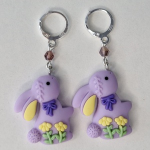 Cercei de Paște cu iepurași mov - decor de sărbători - decorațiuni de paște - iepuraș de paște - Artynos.ro