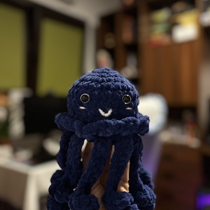 Caracatiță crosetata - jucării și echipamente pentru copii - plușuri - caracatițe din pluș - Artynos.ro