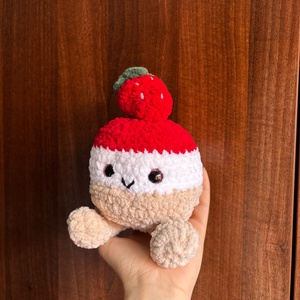 Strawberry cheesecake  - jucării și echipamente pentru copii - plușuri - figurine de pluș - Artynos.ro