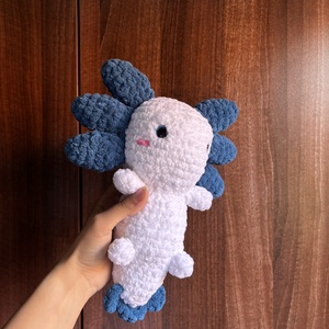 Axolotl crosetat - jucării și echipamente pentru copii - plușuri - figurine de pluș - Artynos.ro
