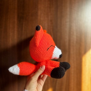 Vulpita crosetata, Jucarii si echipamente pentru copii, Plusuri, Papusa crosetata, papusa de plus, Crosetat, Vulpita crosetata handmade – jucarie adorabila si unica

produsul poate fi personalizat cu orice cu..., ARTYNOS