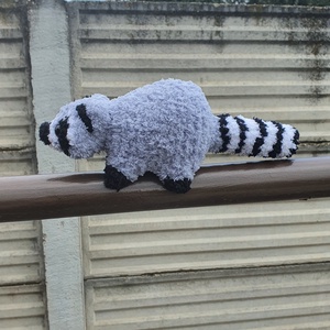 Raton pufos Crosetat - jucării și echipamente pentru copii - plușuri - păpușă croșetată, păpușă de pluș - Artynos.ro